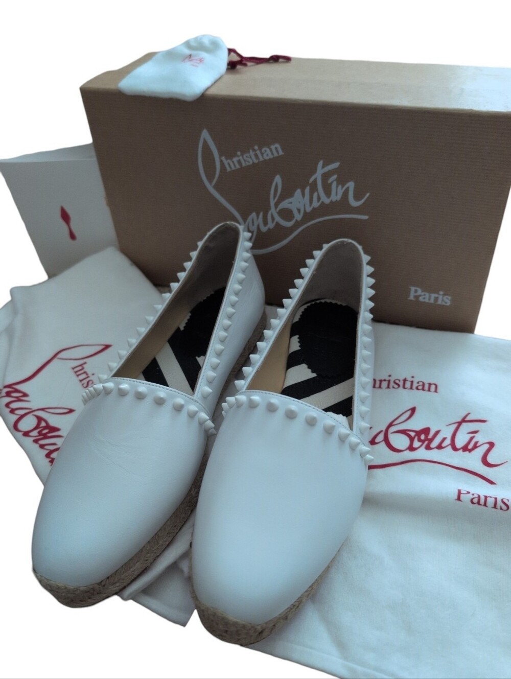 BRAND NEW Christian Louboutin Sz 38 EU/7.5 US
